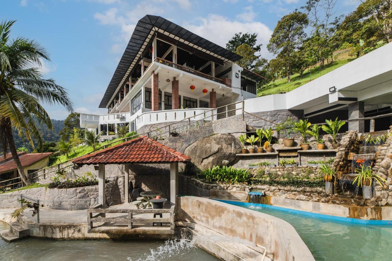 Ellin Forest Karaoke & Pool Resort Bukit Tinggi 文冬 外观 照片
